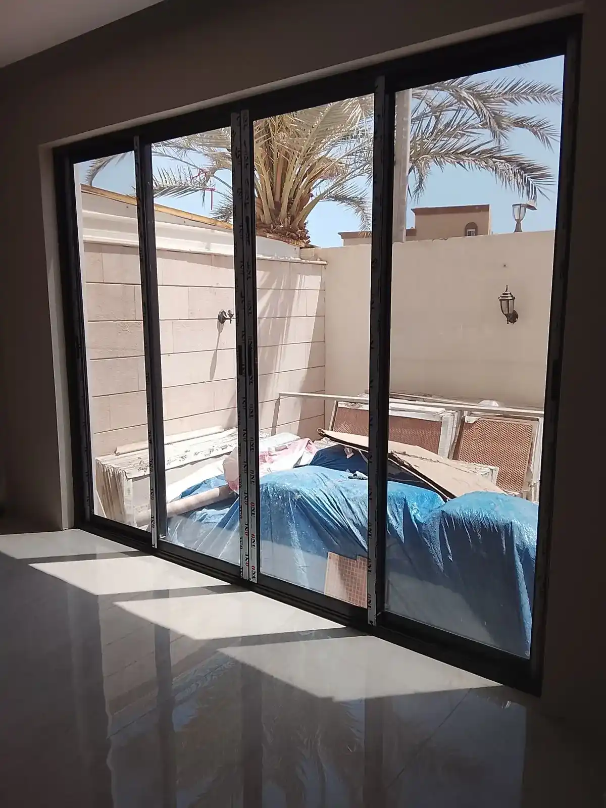 كيف تختار قطاع الألومنيوم المناسب لمشروعك في جدة؟