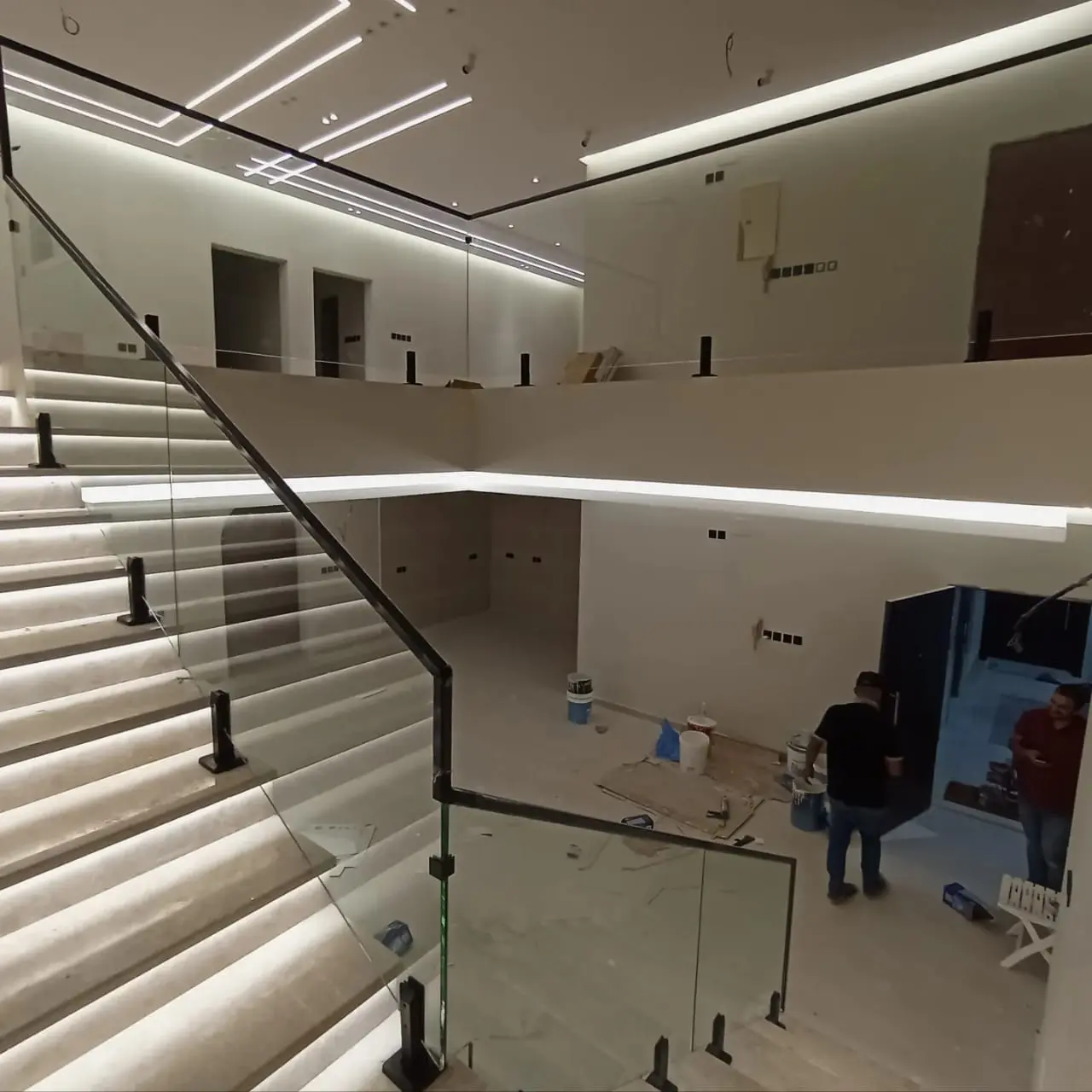 درابزين من الزجاج السيكوريت في جدة